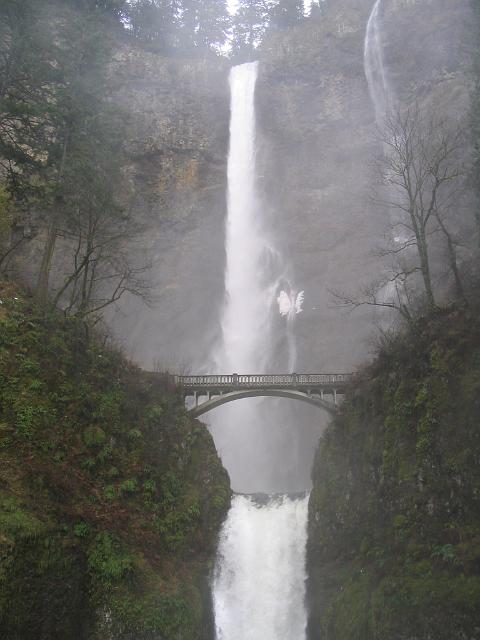 IMG_0169.JPG - Multnomah Falls